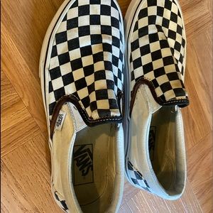 checkerboard vans